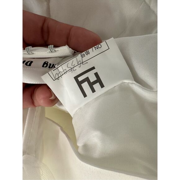 HY WHITE PEARL MATERNITY GOWN/DRESS - Picture 12 of 12